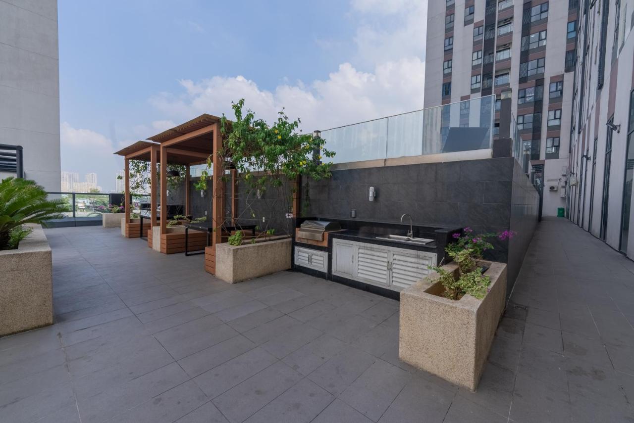 Cozy Private Bedroom In A Luxury 2Br Condo Cidade de Ho Chi Minh Exterior foto